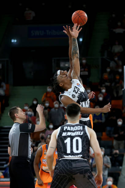 特与布克分 特与布克分