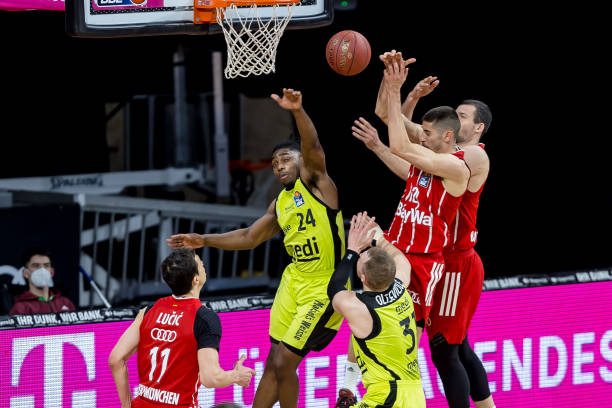 球队重建节 球队重建节