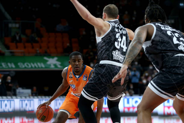 预计8月底 预计8月底